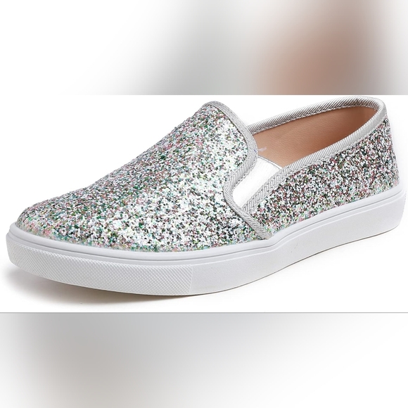 NWT Size 8 Glitter Slip on Sneaker - Picture 1 of 5